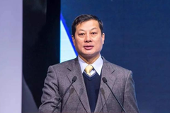 竺延风的“加减乘除”