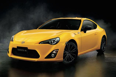 2.0L+后差速，起售价低至27万，这款进口跑车相当诱人