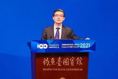 电动车“骗子”激辩背后：是谁的傲慢，又是谁的偏见