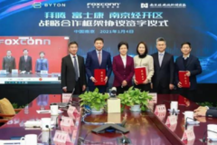 车市竞汰赛加剧，他们到底是“白衣骑士”，还是“接盘侠”？