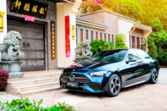 试驾全新奔驰C级：当百年豪华遇上科技，会擦出什么火花？
