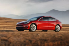 吉利星瑞/传祺影豹/特斯拉Model 3，这些运动型轿车的春天来了？