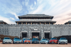 “凡学改装车”集结，凡尔赛C5 X"生活大爆改"西安站领潮开启