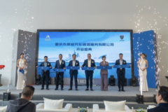 车市狂飙狂卷，到底谁在跟谁？