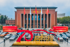 70周年，中国一汽为何将高光时刻，留给红旗E-HS9？