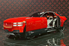 东京车展观察：丰田本土狂秀肌肉，比亚迪上演“猛龙过江”？