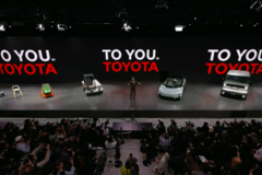 日本移动出行展抢鲜看丰田新卡罗拉“画风大变”