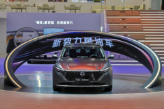 12.99万起买合资B级车，还标配鸿蒙座舱和百万音响？