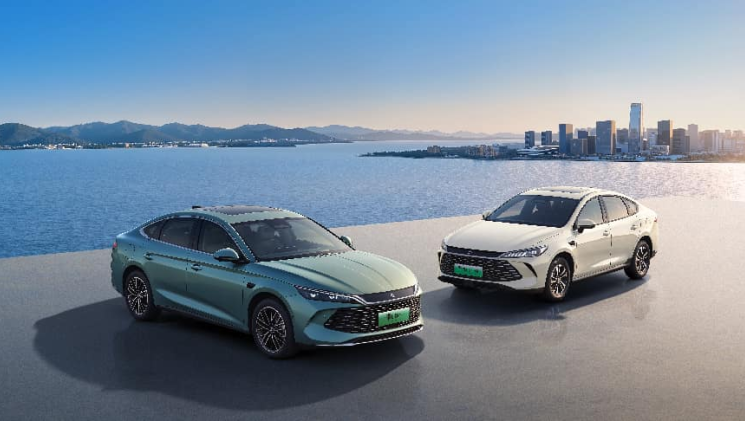 比亚迪新年第一击:大电池210KM卖8.98万,“超大杯”太过瘾!