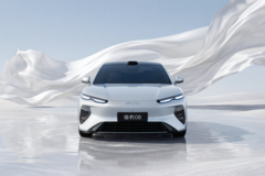 颜值与实力双杀，比亚迪海豹08霸气登场，预定爆款席位