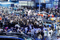 夯爆了！吉利股东们幸福来得太突然？