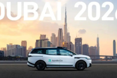 中美同框“停车”，无人驾驶真的靠不住？