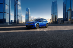 宝马16款新车亮相北京车展，新世代领衔开启新篇章