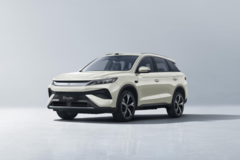 插混SUV宋Pro DM-i飞驰版上市，纯电续航301km，售9.99万起