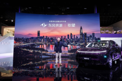 25万级唯一!东风奕派M8搭载华为乾崑技术,满配智能六件套