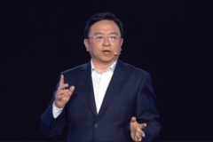 高考之后，看看汽车大佬如今都在抢什么人