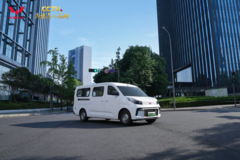 五菱扬光Pro增程版上市：9方大空间+850km续航，权益价10.48万起
