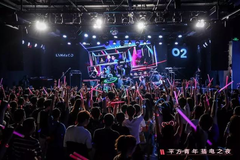 领克02一周年派对上，我看到了领克在“潮牌”上的野心