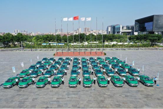 广州帝豪EV出租车交车仪式盛大举行，全面助力国家蓝天保卫战