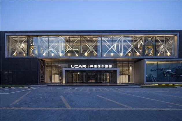 此消彼长！燃油车将要退出市场，扶新能源车“上位”？