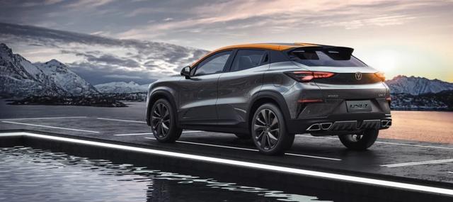 30万买哪款SUV？奥迪Q3/宝马X1/奔驰GLA，这三款让年轻人最纠结