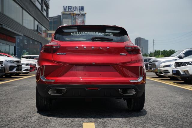 实拍2020款帝豪GS：都是后浪们喜欢的模样，性价比超高的跨界SUV