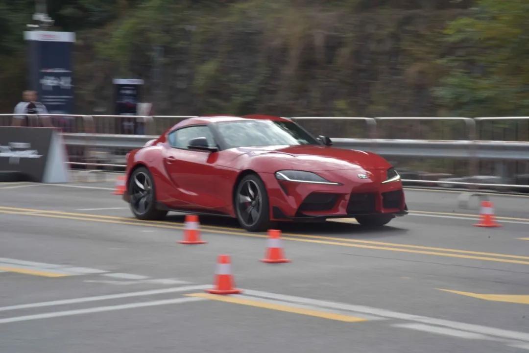 “牛魔王”Supra：很不“丰田”，却很“丰田章男”