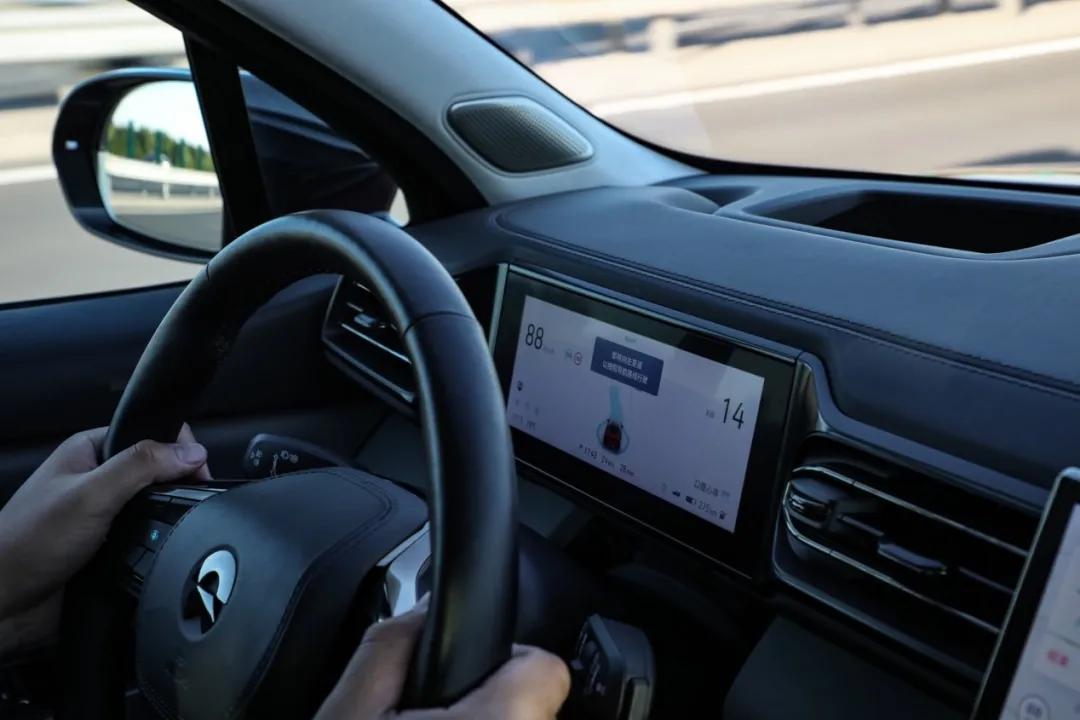 对抗特斯拉Model Y，蔚来EC6凭什么？就凭这些