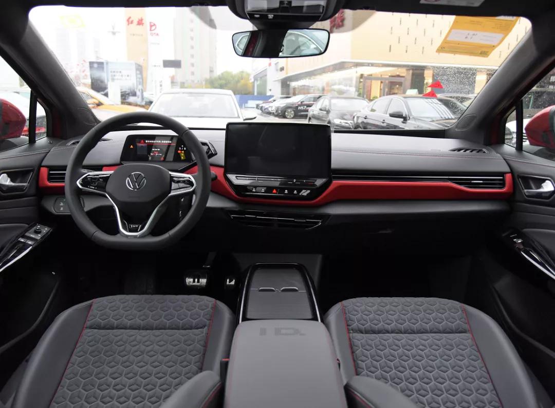 ID.4 X、Model 3、iX3同场竞技，谁能更胜一筹？