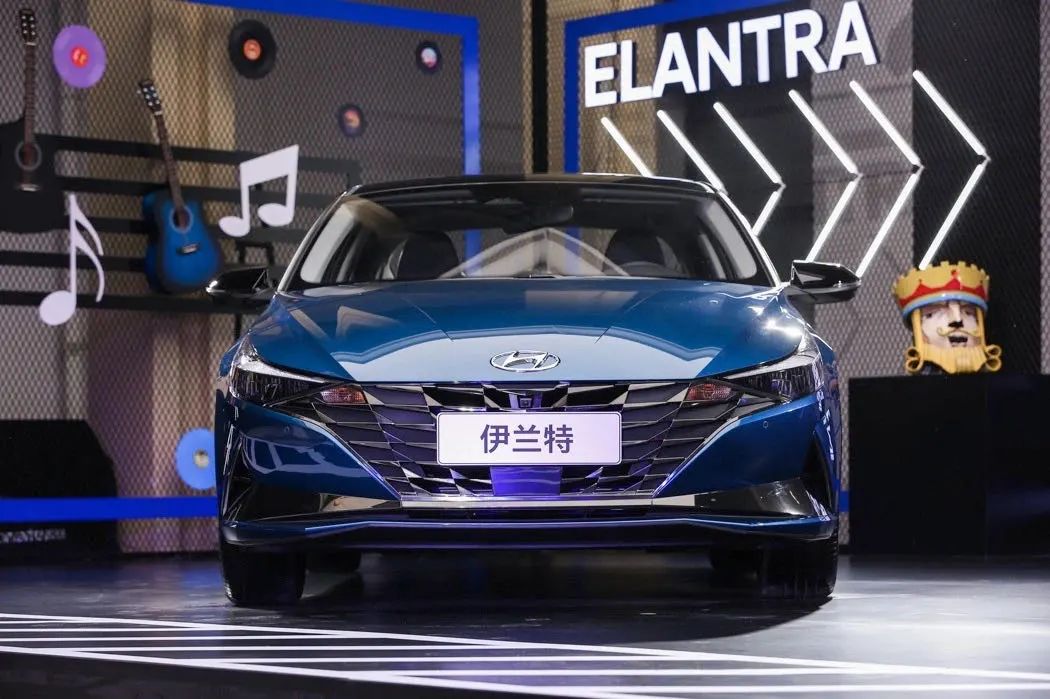 当超A青年主导这个世界，他们需要一辆怎样的车？