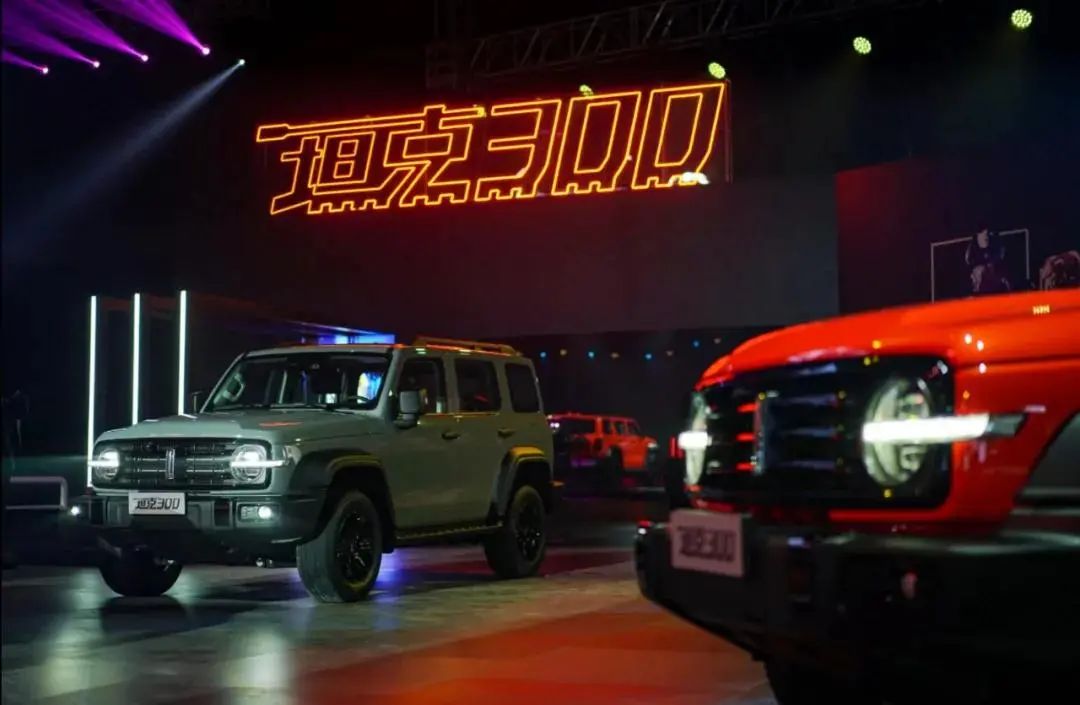 一秒卖出一台新车！坦克300的火爆，透露出什么现象？