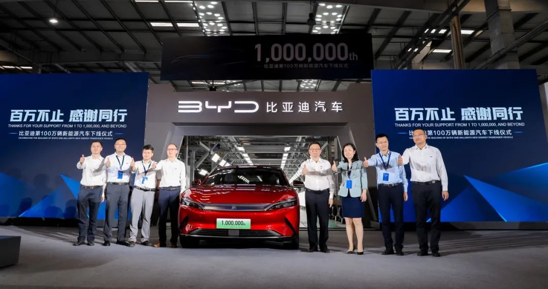 特斯拉也做不到！比亚迪“汉唐盛世”，竟让Z世代疯狂？