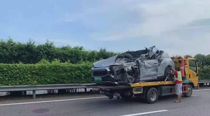 自动驾驶，从“故事”开始，到“事故”结束？