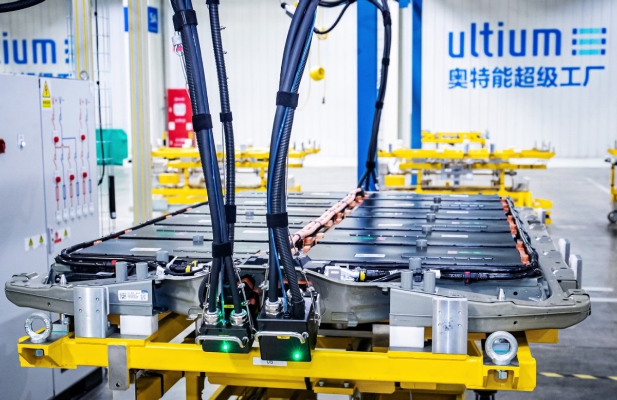 奥特能工厂来了！ 上汽通用将全维度“狙击”特斯拉中国？
