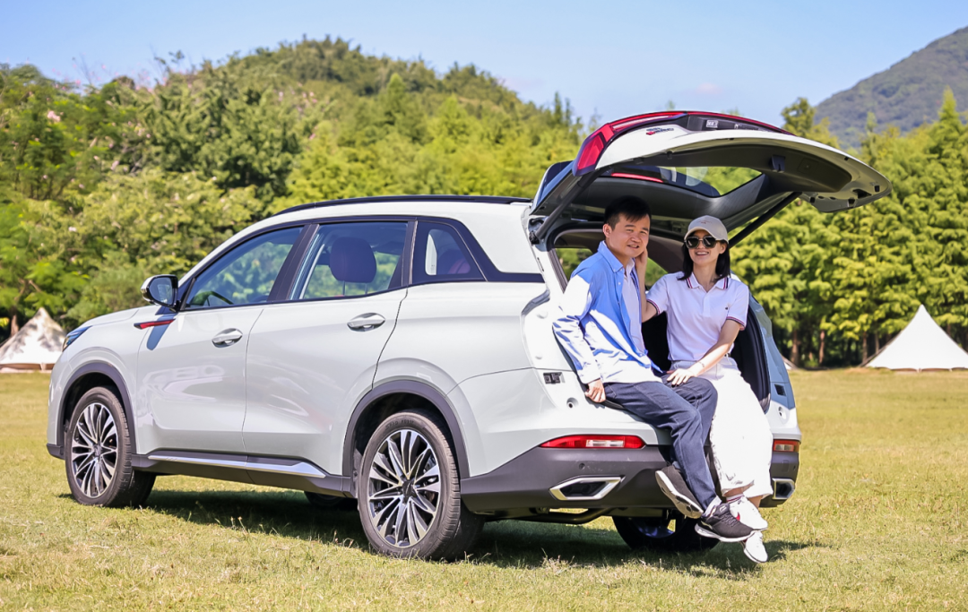 10万级还带华为HiCar！这样的6座SUV，太“风光”了！