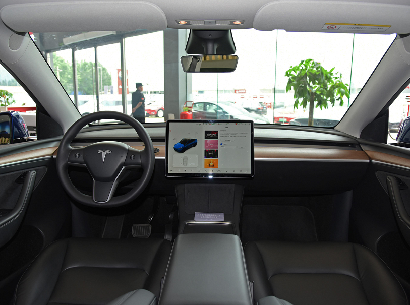 预算30万，Model Y，丰田赛那，捷豹XEL，这三款可以无脑选？